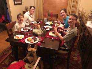 26167700_906547186179321_4180230432756096236_n